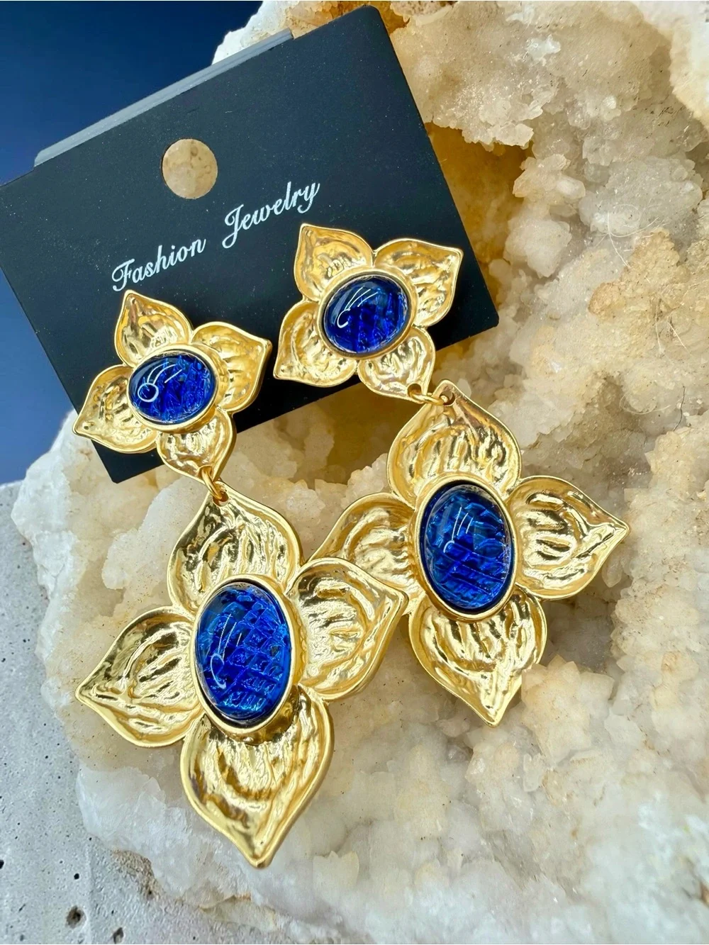 Kenneth Jay Lane KJL Gold Tone Blue Glass Floral Dangle Earrings 2.75” Glamorous